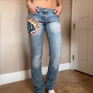 ❤️ YANK VINTAGE Y2K FLAMING ROSE RHINESTONE EMBELLISHED STRAIGHT LEG JEANS